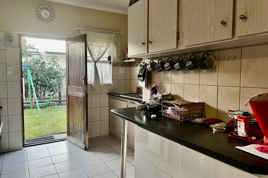 6 Bedroom Property for Sale in George Central Western Cape